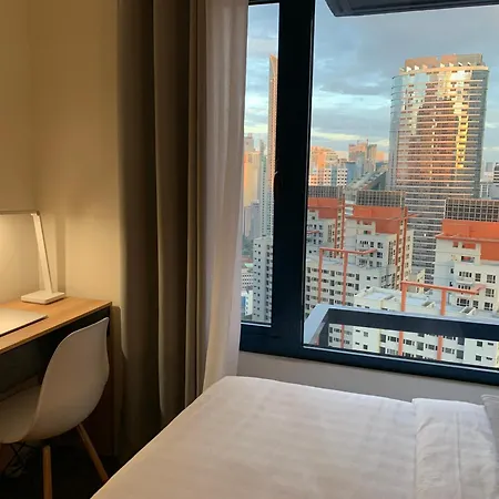 Makati City Ayala Ave Extension Condo With Fast Internet